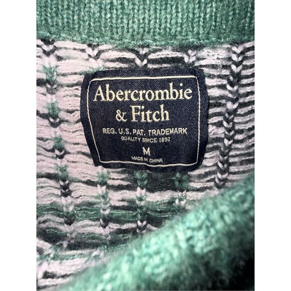 Abercrombie & Fitch Wool Blend Green Plaid Pullover Sweater - Picture 4 of 7